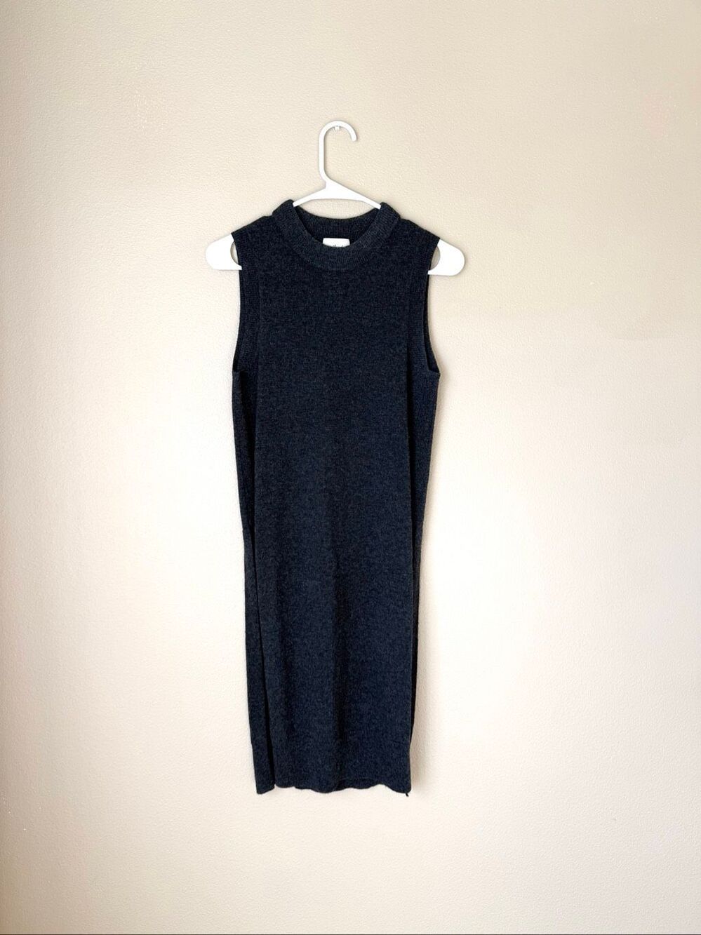 Aritzia Wilfred Cashmere Wool Blend Long Sweater Vest